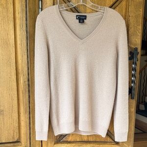 Bloomingdale's V-Neck Cashmere Sweater in Tan Size M Women’s